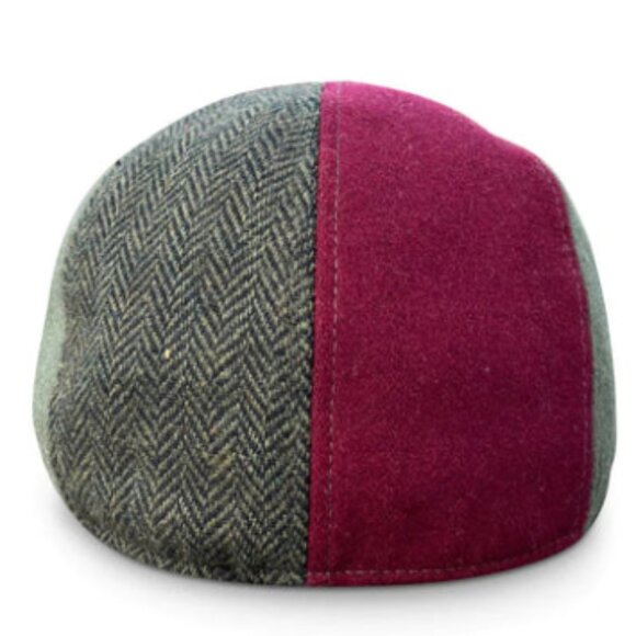 Boston Scally Co. Kringle XXL with Pin & Free Swag - SOLD OUT!! - Picture 5 of 7